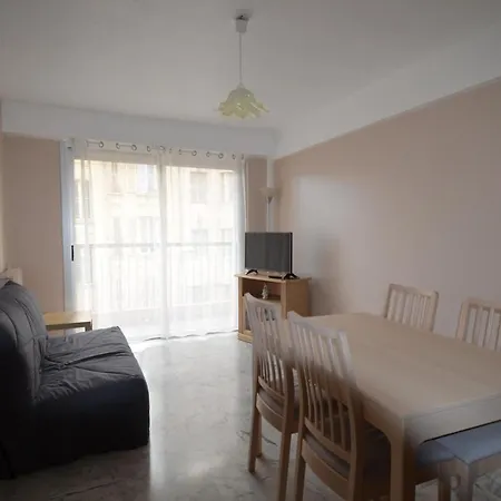 4 Personnes Quartier Riquier Apartmán